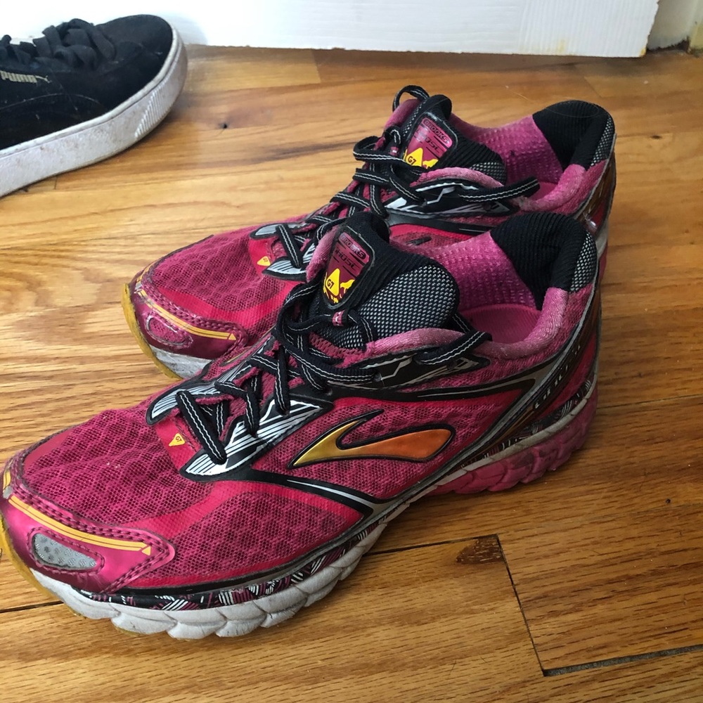 Brooks Ghost 7 running sneaker